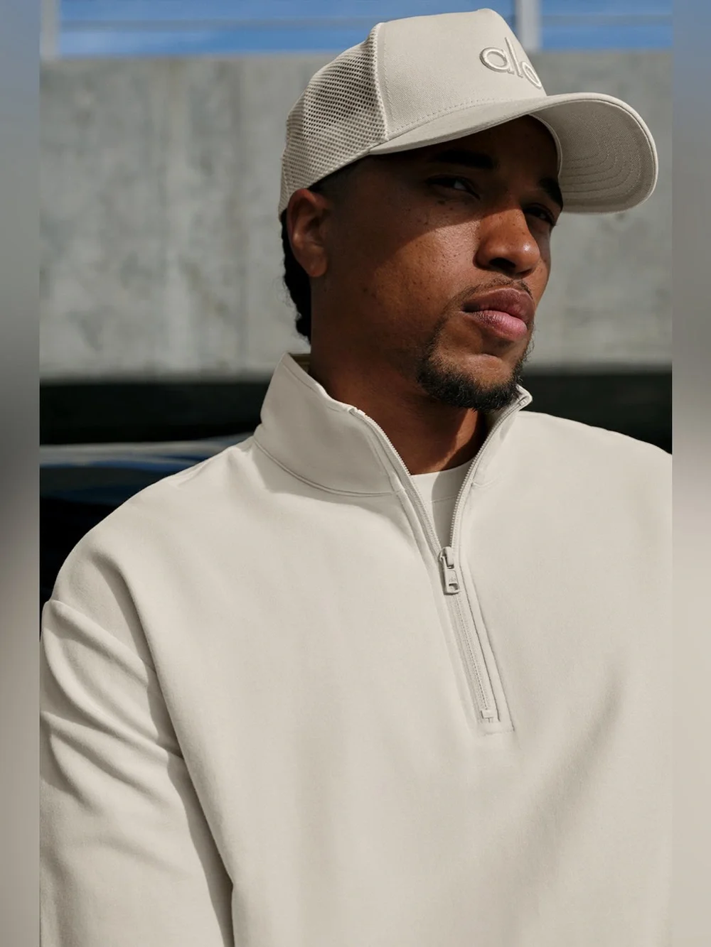 Alo Double Take Long Sleeve 1/4 Zip in Bone, Size Medium